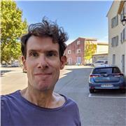 Daniel Johnston, aged 53, native English speaker 
BA Honours Degree 1993
Teaching English as a Foreign Language qualification 2022
Any age, any level. Help with English homework?